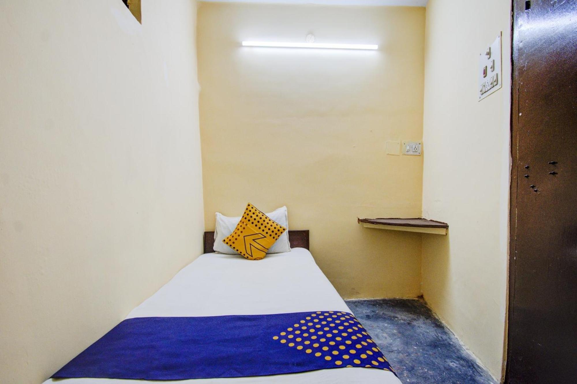 Spot On Dear Hotel Calcutta Calcutta Bara Bazar Extérieur photo